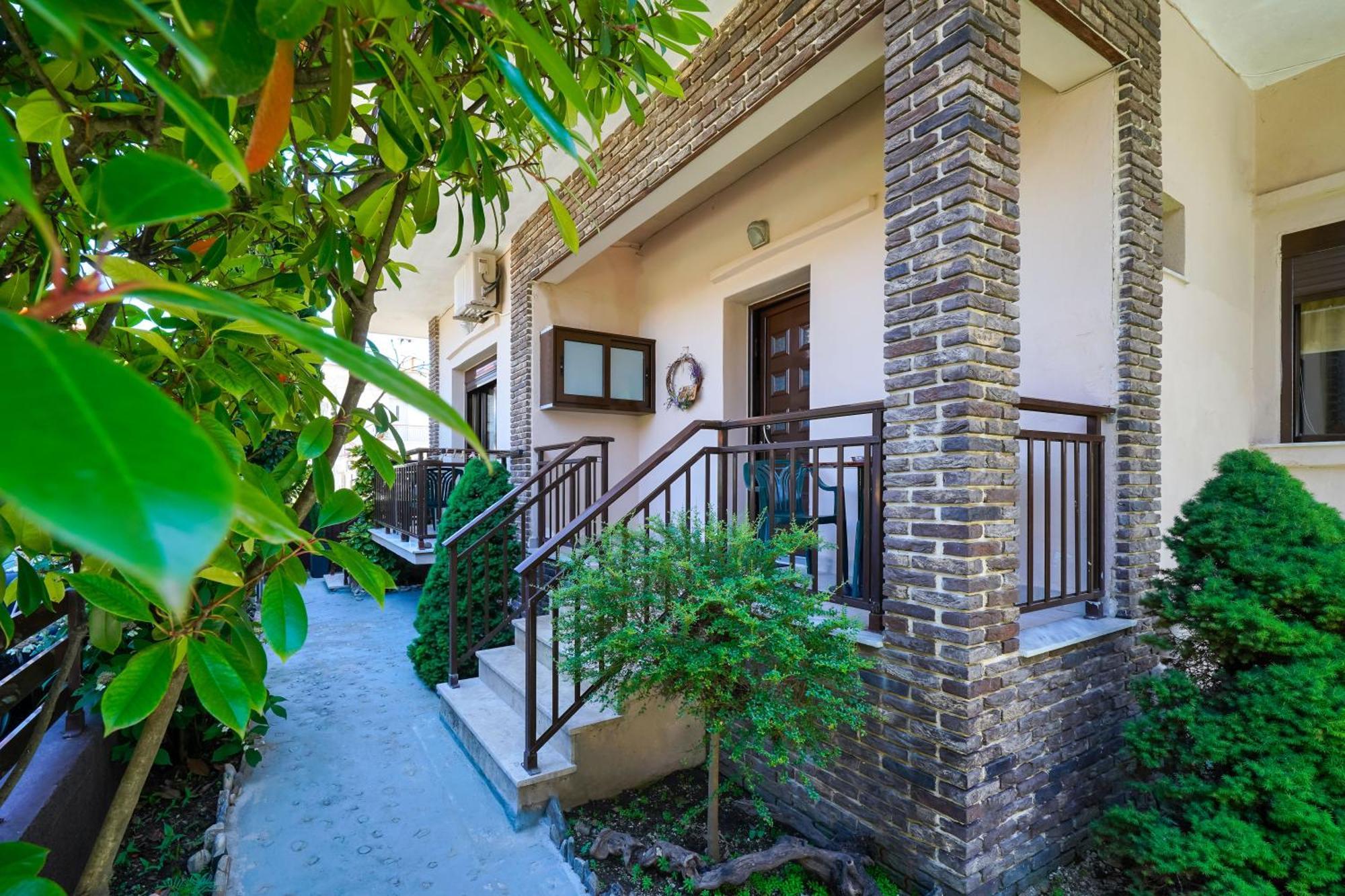 Villa Yanna Olympiada Exteriér fotografie